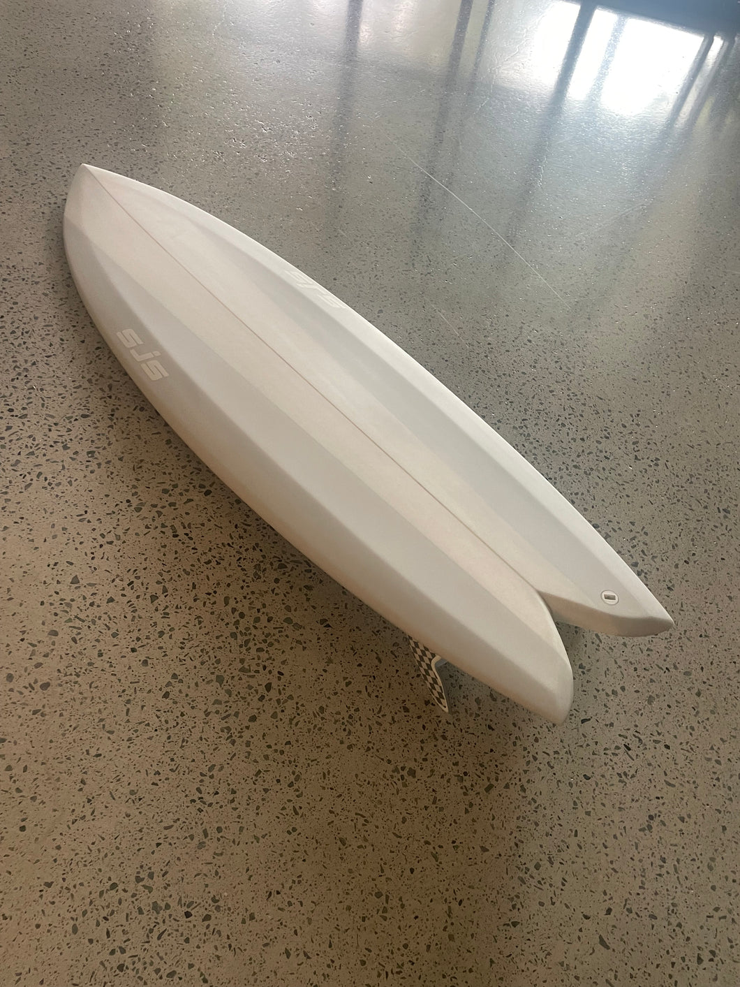 5'9 FRESH FISH  , EPS / PU EPOXY