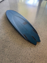 Load image into Gallery viewer, SJS Custom Garage Find, performance surfboard – handcrafted by Scotty James – Gold Coast, Australia - features deep vee.
