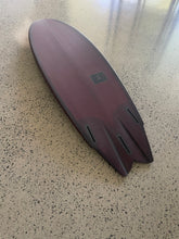 Load image into Gallery viewer, SJS Custom Rocket model performance surfboard handcrafted by Scotty James on the Gold Coast, Australia - cutlap bottom detail
