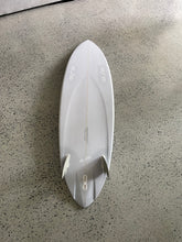 Load image into Gallery viewer, SJS Custom Private Jet performance surfboard – handcrafted by Scotty James – Gold Coast, Australia
